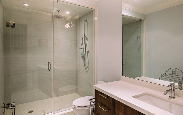 How Custom Cut Glass Enhances Modern Interior Design