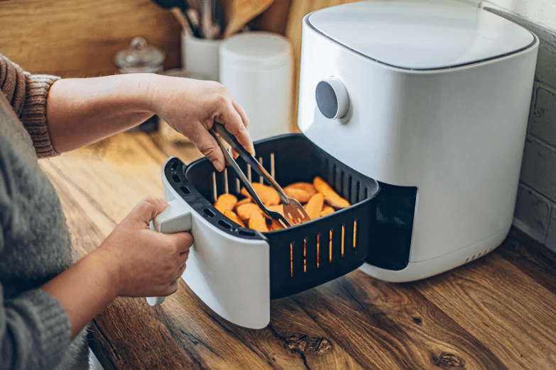 Air Fryer Cooking Methods That Deliver Crispy Results With Less Oil